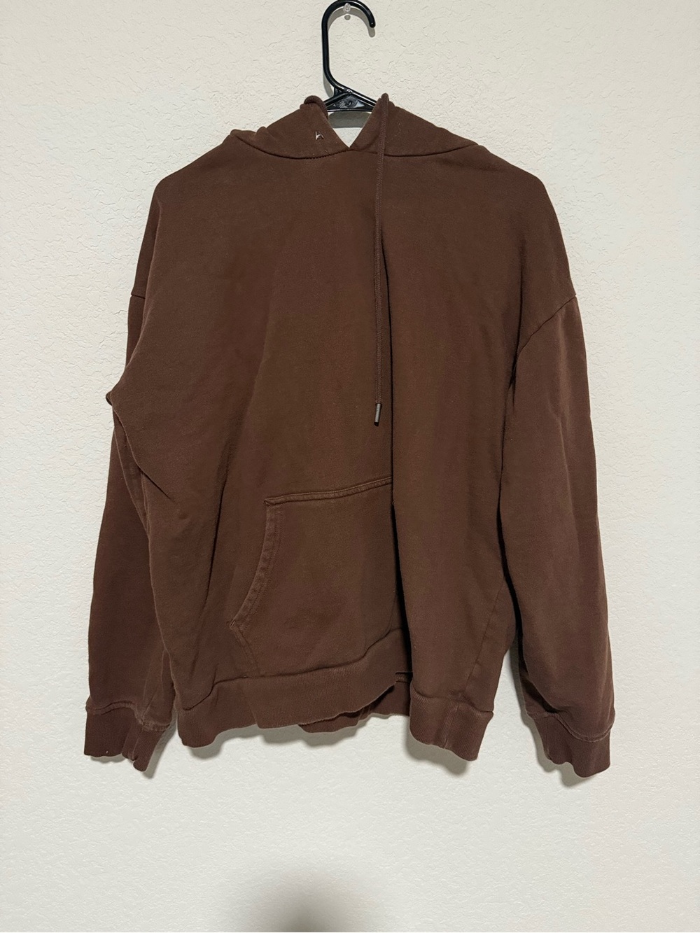 Fashion Nova Men's Brown Crewneck Hoodie